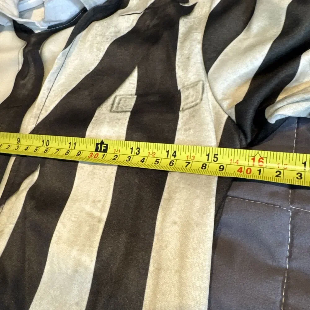 Kids Halloween Costume Medium Beetlejuice Licensed Small (5-7)